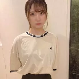 FC2 PPV 3690078 美形モデルの卵との再開セックス ポニテ美女に連続中出し