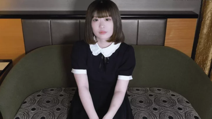 FC2 PPV 2872420 18歳あやちゃん顔出し大量中出し