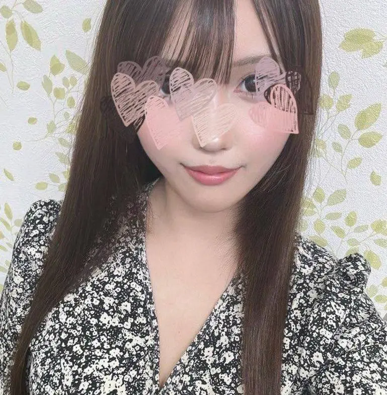 愛い19歳の元地下アイドル巨乳JDが生チンピストンに何度も何度もイってしまう！最後は大量中出し！
(4K) (fc4525470)