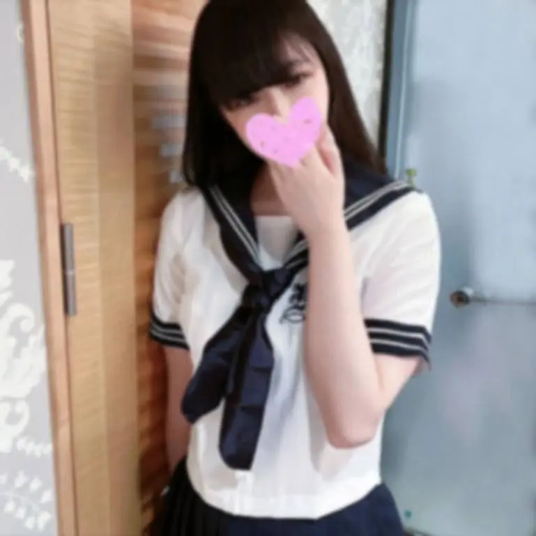 FC2 PPV 4759198 無修正18歳制服美女の生中出しセックス