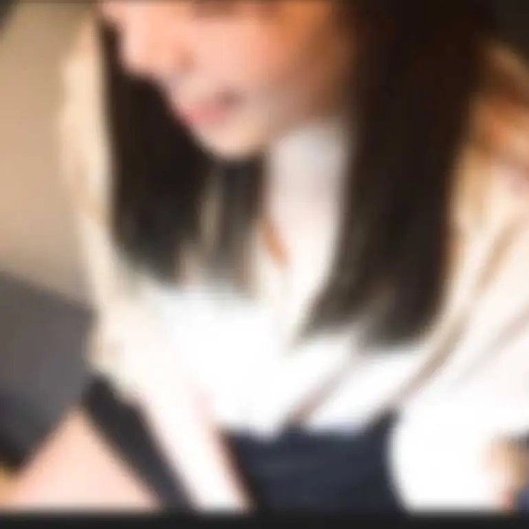 FC2 PPV 4760632 無修正 ちっぱい歯科助手を3P