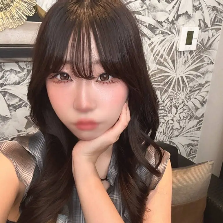 FC2 PPV 4786795 学費のため継続無しの素人ハメ撮り中出し