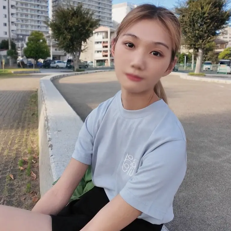 FC2 PPV 4787857 金欠スレンダー腹筋ムスメ楓ちゃんに中出しハメ撮り