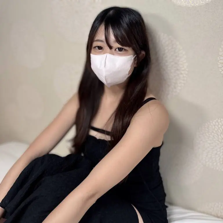 FC2 PPV 4816608 無修正 言いなり地味女に大量中出しハメ撮り