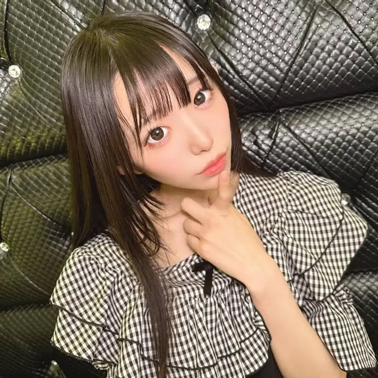 FC2 PPV 4817239 ほぼヴァージンの保育士志望短大生アイドル葵ちゃん中出し