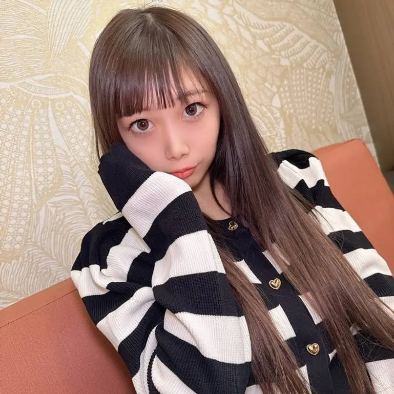 FC2 PPV 4881541 Iカップ爆乳美脚れなちゃん 見つめながらのWフェラ連続中出し