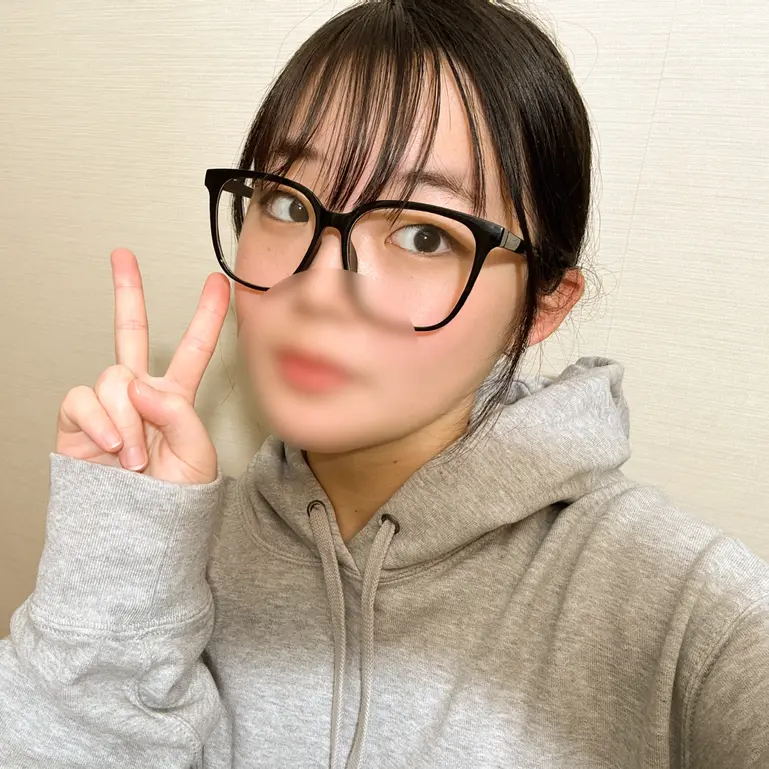 FC2 PPV 4883198 眼鏡っ子JD19歳スク水コスハメ撮り生中出し