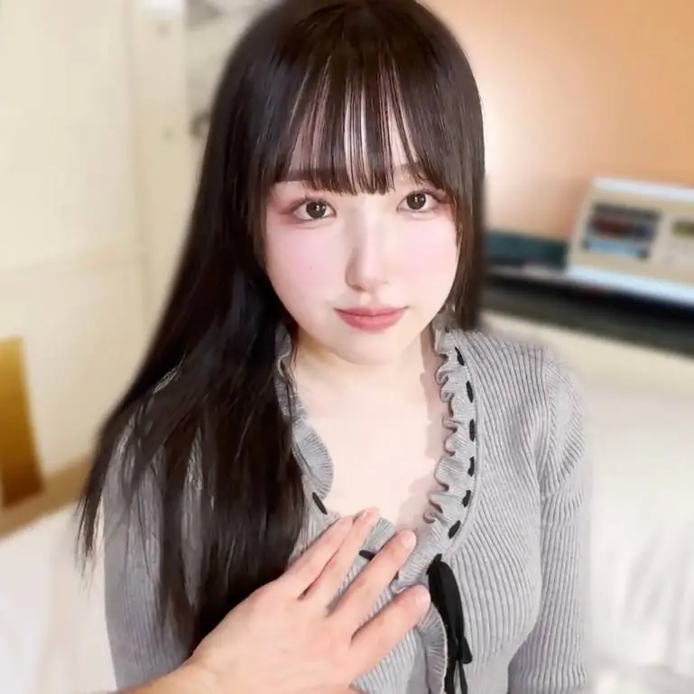 FC2 PPV 4890756 SNSで話題の美女と奇跡の再会 2度目の生中出し