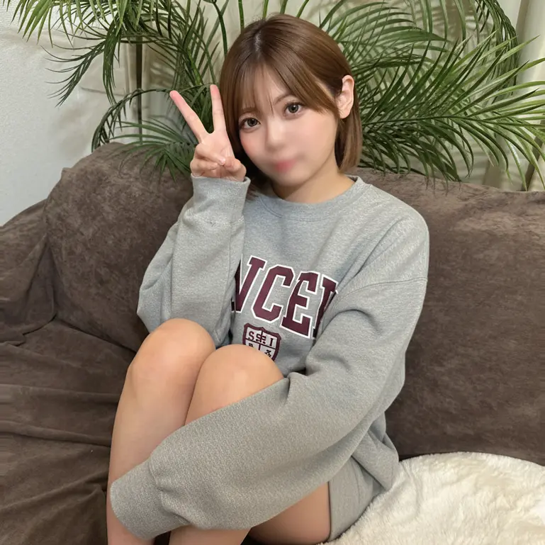 FC2 PPV 4897163 グラビアモデルゆうちゃん無修正中出し
