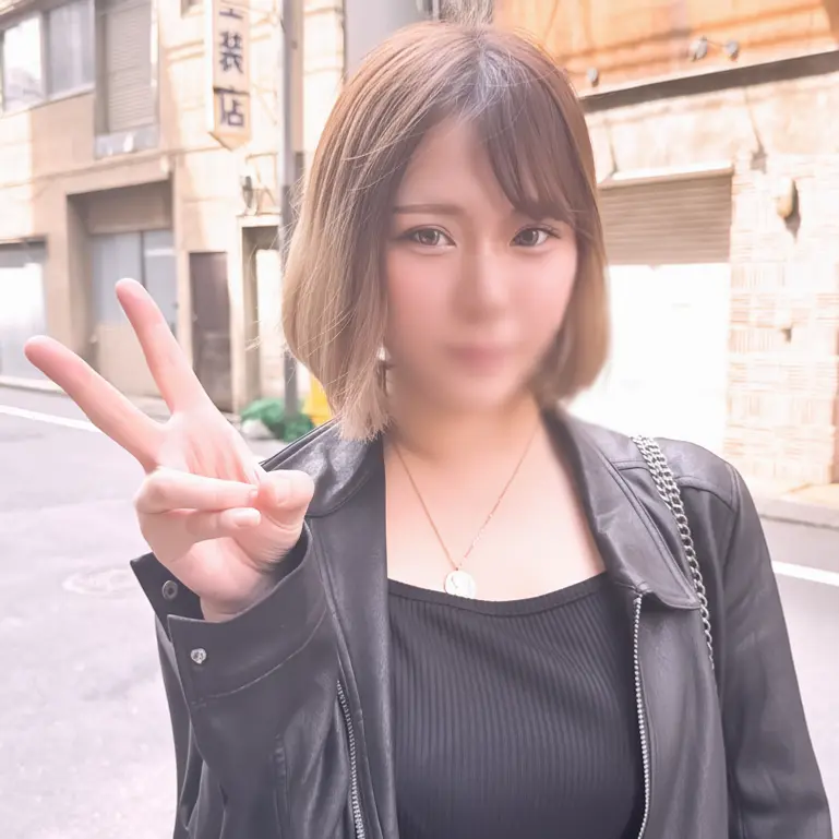 FC2 PPV 4918197 ギャル風出戻りキャバ嬢と初のプライベートハメ撮り無修正中出し